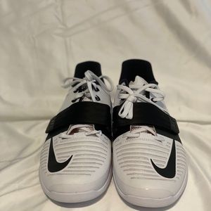 Nike Romaleos Men's Size 14 White Black Trainning